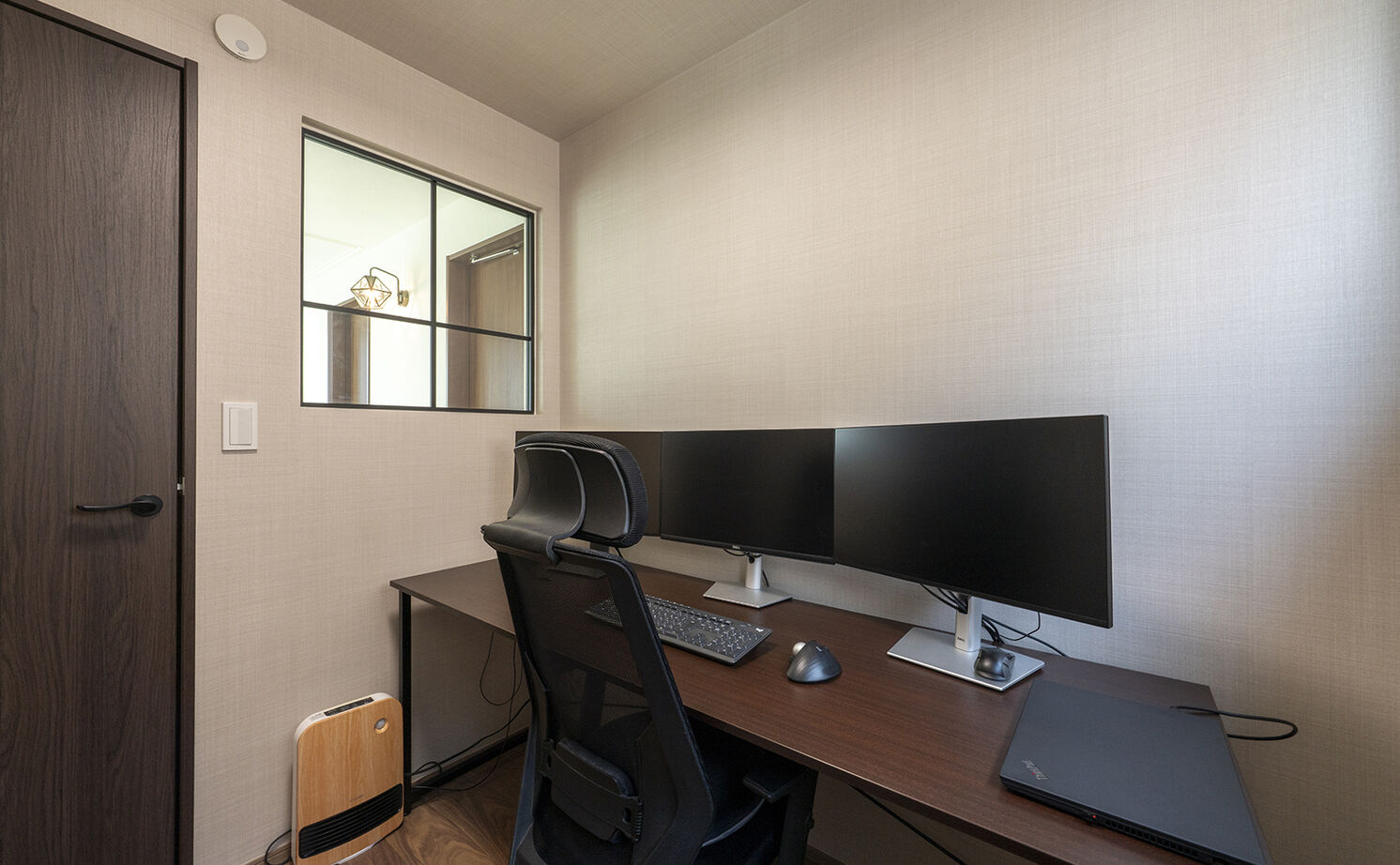 高砂建設　埼玉・東京 【千葉県／3000万円台／30坪台／間取り図／吹抜け／中庭】宿泊体験で快適を実感！自由設計で叶えた理想の家の建築実例画像13