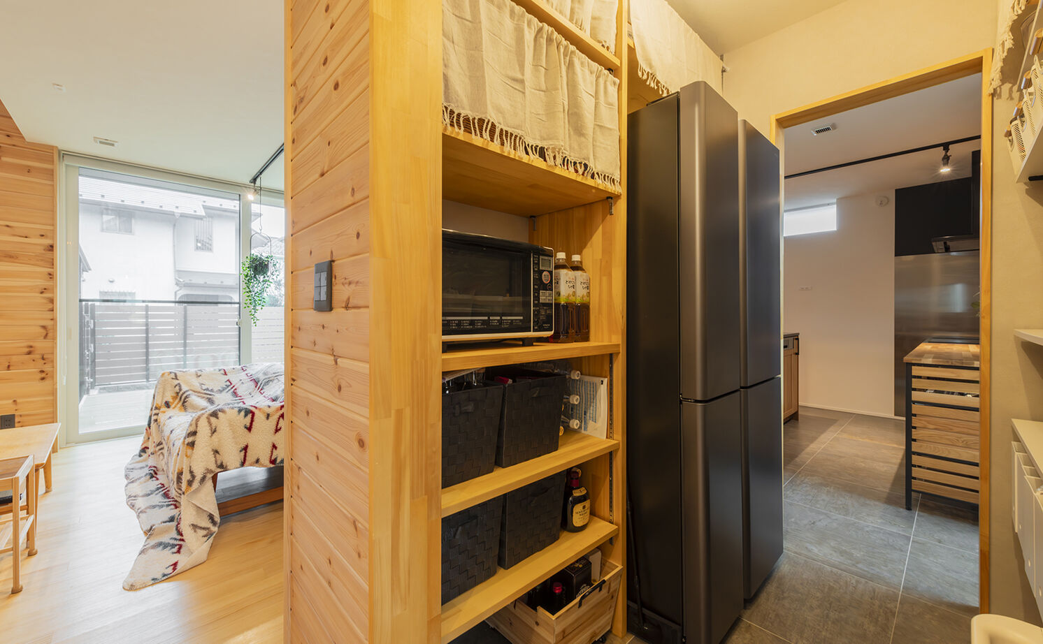 高砂建設　埼玉・東京 【埼玉県／30坪台／吹抜け／勾配天井】キャンパーが叶えた木の温もり溢れる山小屋風ハウスの建築実例画像9