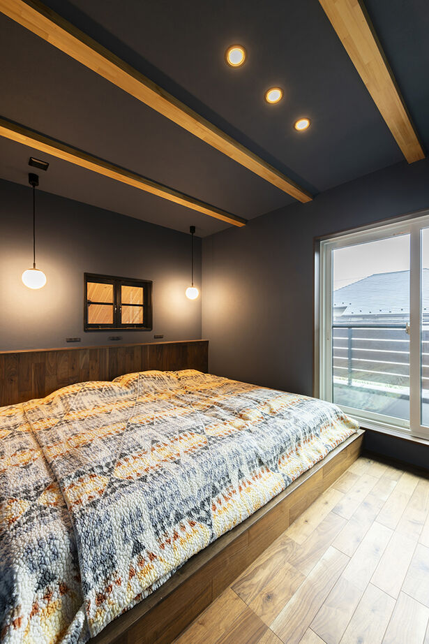 高砂建設　埼玉・東京 【埼玉県／30坪台／吹抜け／勾配天井】キャンパーが叶えた木の温もり溢れる山小屋風ハウスの建築実例画像15