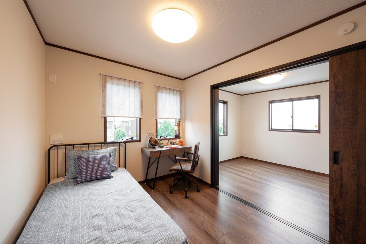 ビーバーハウス　注文住宅事業部　REST 【1000万円台×アウトドアリビングと大型バルコニー】「ヴィンテージ感」あふれる大人空間の建築実例画像9