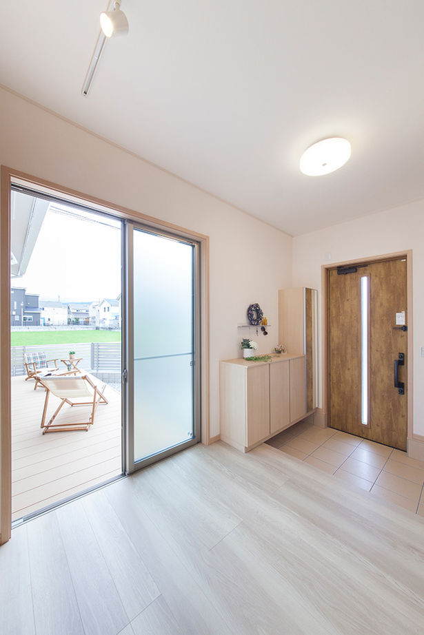 ビーバーハウス　注文住宅事業部　REST 【奈良/平屋/間取り図有/1500万円】広々リビングと庭、和室まで一体感が楽しめて暮らしやすい平屋の家の建築実例画像10