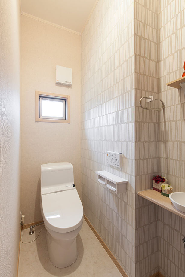 ビーバーハウス　注文住宅事業部　REST 【奈良/平屋/間取り図有/1500万円】広々リビングと庭、和室まで一体感が楽しめて暮らしやすい平屋の家の建築実例画像14