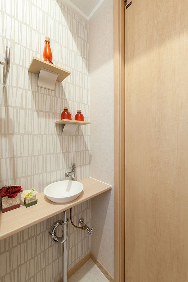 ビーバーハウス　注文住宅事業部　REST 【奈良/平屋/間取り図有/1500万円】広々リビングと庭、和室まで一体感が楽しめて暮らしやすい平屋の家の建築実例画像15