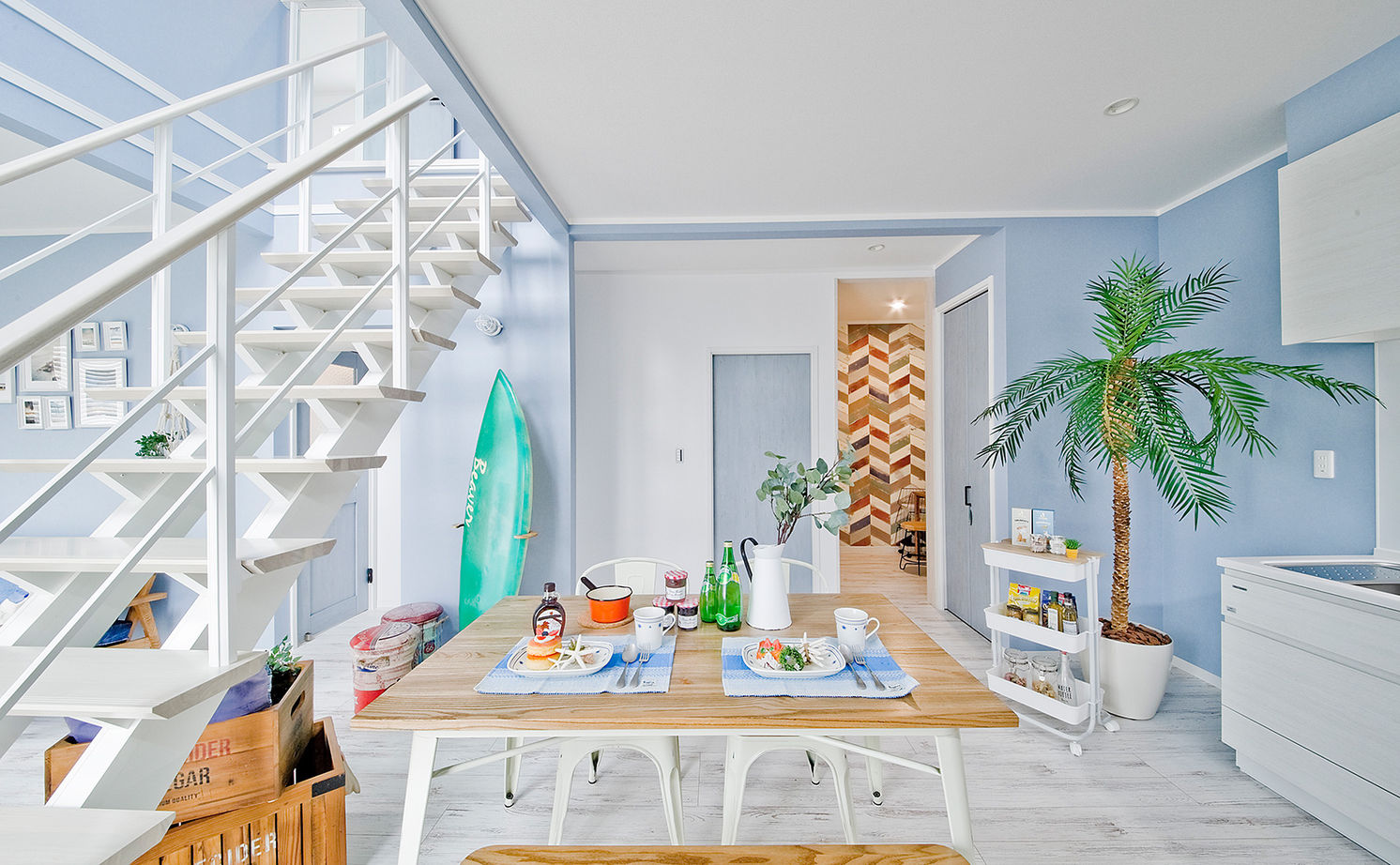 ビーバーハウス　注文住宅事業部　REST 【八尾市/2096万円/間取り図有】ブルーとホワイトを基調にした理想のサーファーズスタイルの住まいを実現の建築実例画像5