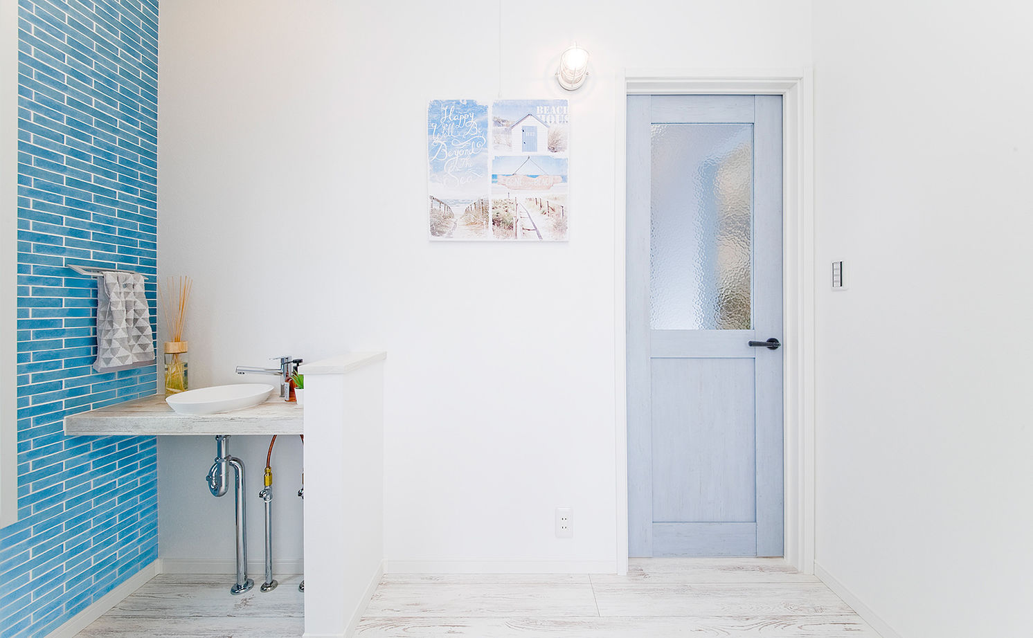 ビーバーハウス　注文住宅事業部　REST 【八尾市/2096万円/間取り図有】ブルーとホワイトを基調にした理想のサーファーズスタイルの住まいを実現の建築実例画像6