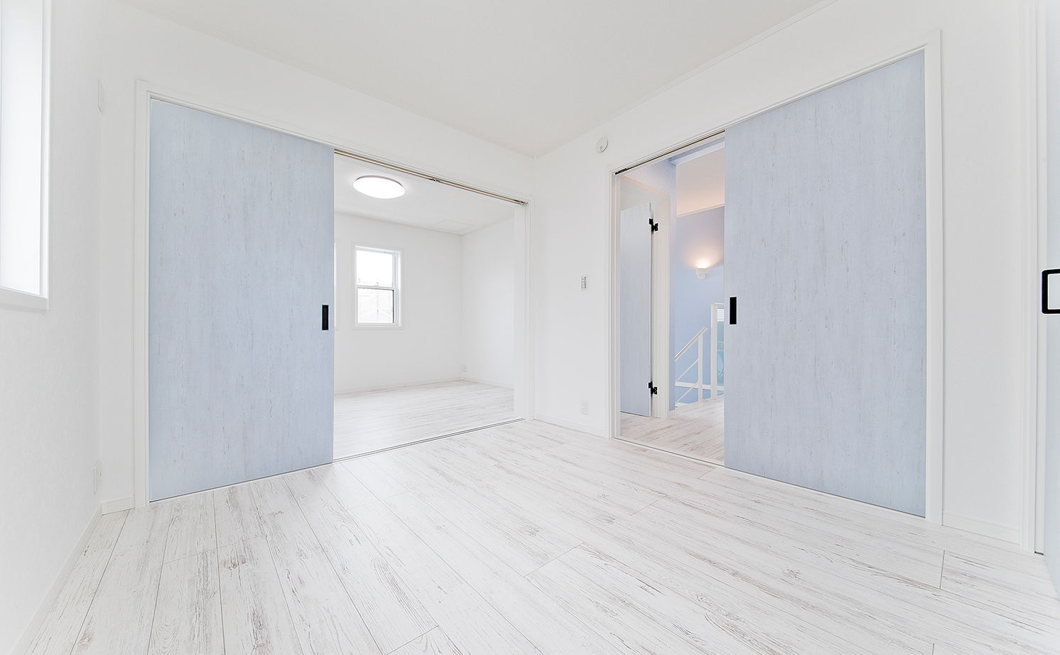 ビーバーハウス　注文住宅事業部　REST 【八尾市/2096万円/間取り図有】ブルーとホワイトを基調にした理想のサーファーズスタイルの住まいを実現の建築実例画像11