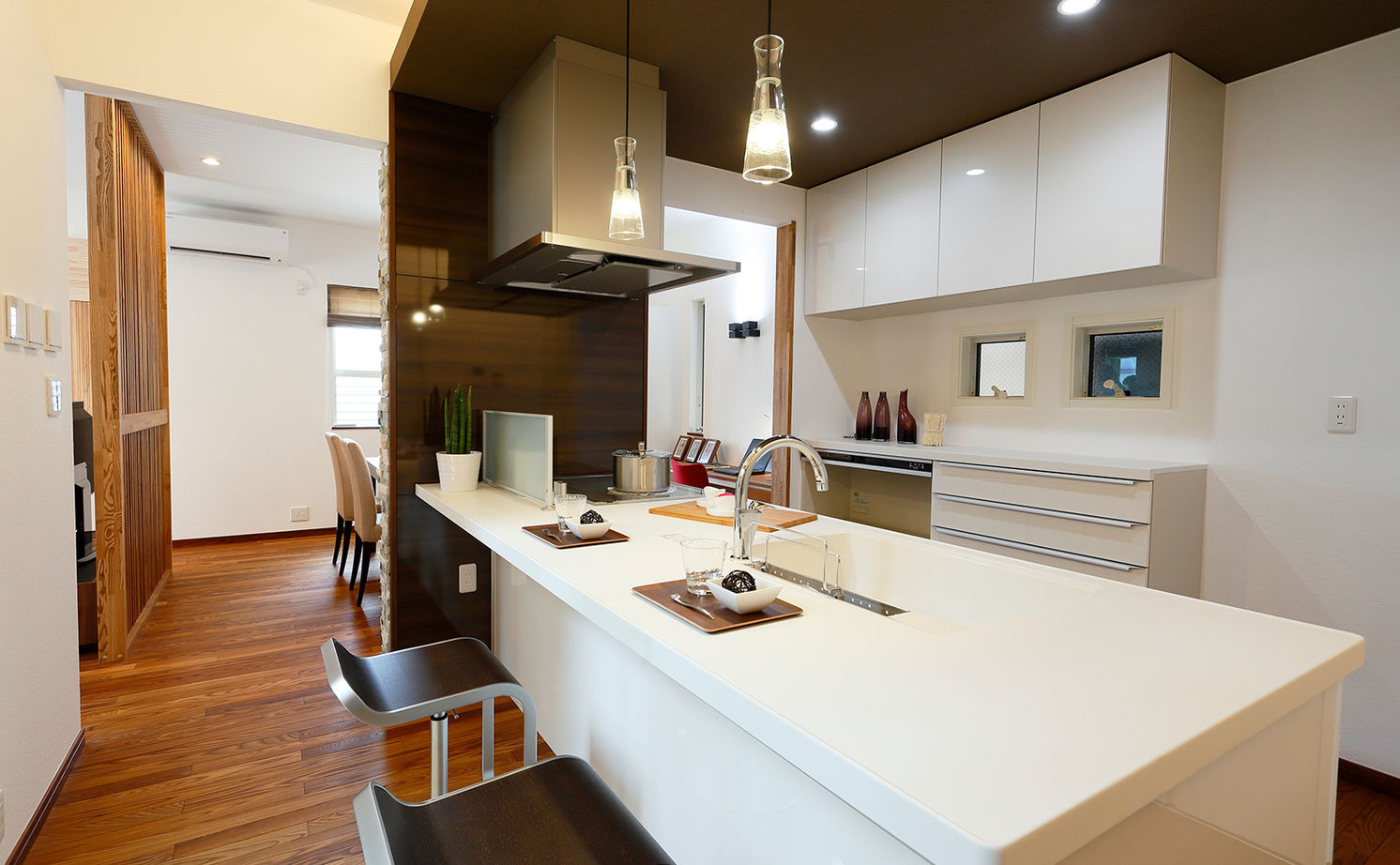 ビーバーハウス　注文住宅事業部　REST 【八尾市/2350万円/間取り図有】中庭やボルダリングのできるガレージがある、遊び心あふれる住まいの建築実例画像8