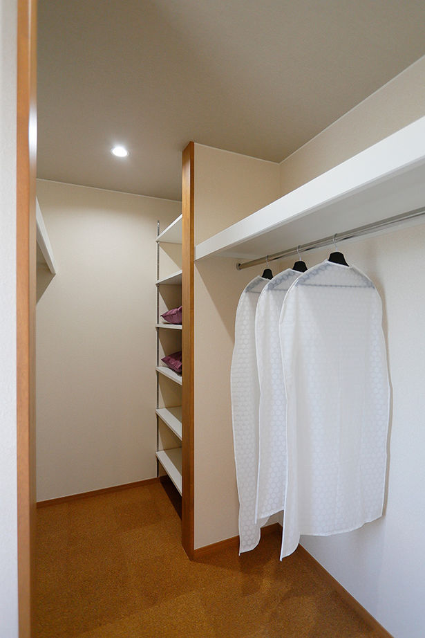 ビーバーハウス　注文住宅事業部　REST 【八尾市/2350万円/間取り図有】中庭やボルダリングのできるガレージがある、遊び心あふれる住まいの建築実例画像16