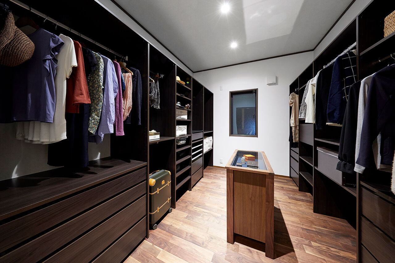 ビーバーハウス　注文住宅事業部　REST 【八尾市/3000万円台/間取り図有】見上げる空までプランニングされた、中庭付きガレージハウスの建築実例画像7