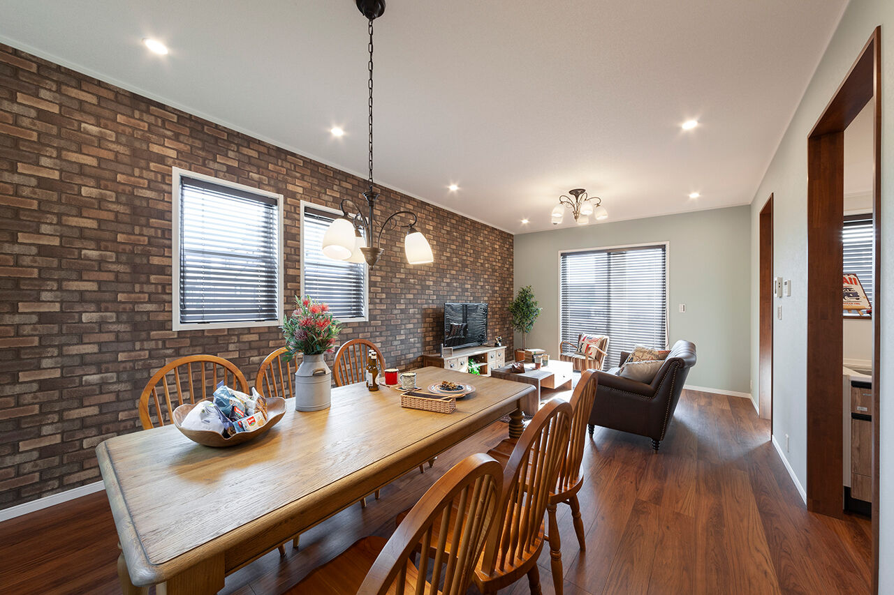 ビーバーハウス　注文住宅事業部　REST 【香芝市/1000万円台/間取り図有】3wayの回遊動線で快適な暮らしを叶えたアーリーアメリカンハウスの建築実例画像4