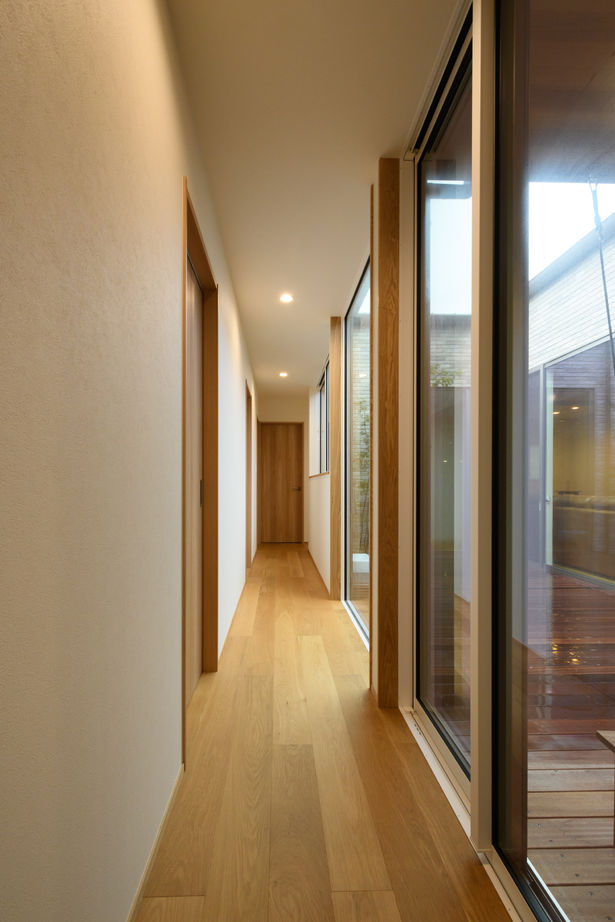 ヘルシーホーム/ハロウス プライバシーと開放感を両立！快適な暮らしを叶えるシンプルモダン住宅【シンプルモダン/平屋/中庭】の建築実例画像5