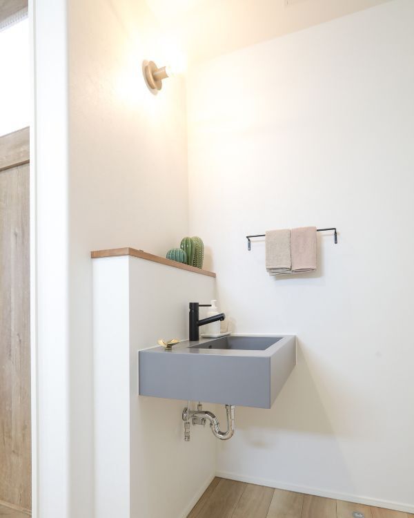 ヘルシーホーム/ハロウス 家族のつながりを感じるリビング吹き抜けのある開放的な家の建築実例画像4