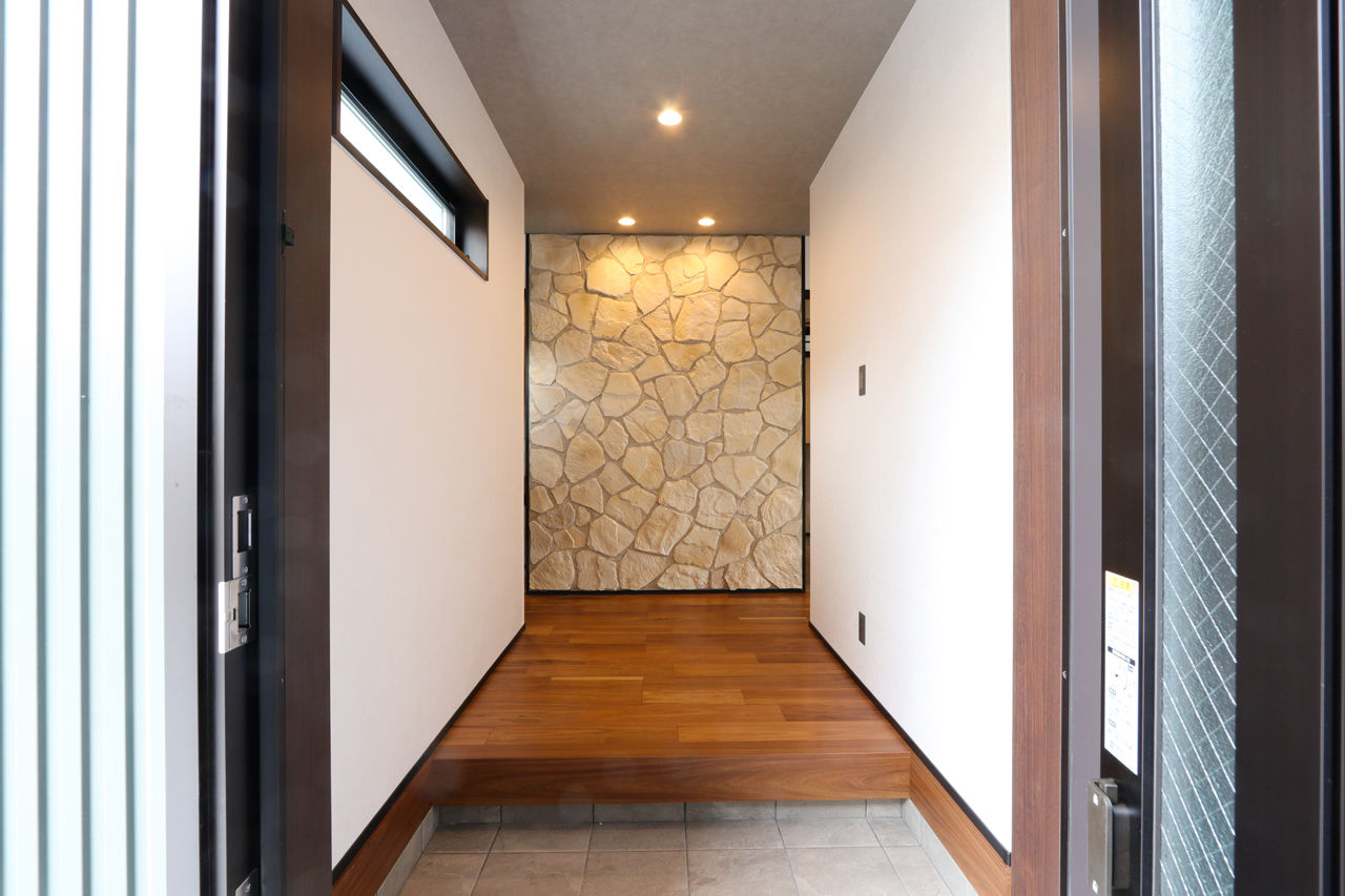 グランレブリー 【京都/2000万円台/間取り図あり】開放感いっぱいの落ち着いたモダンな空間。家族がのびのびと暮らせる家にの建築実例画像8