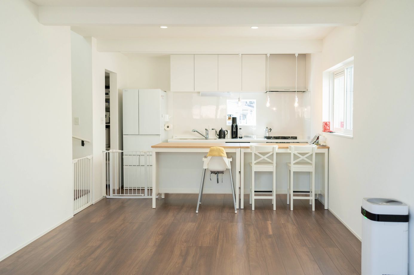 グランレブリー 【狭小×シンプルモダン×吹き抜け・間取り図あり】白を基調としたシンプルでこだわりある家の建築実例画像2