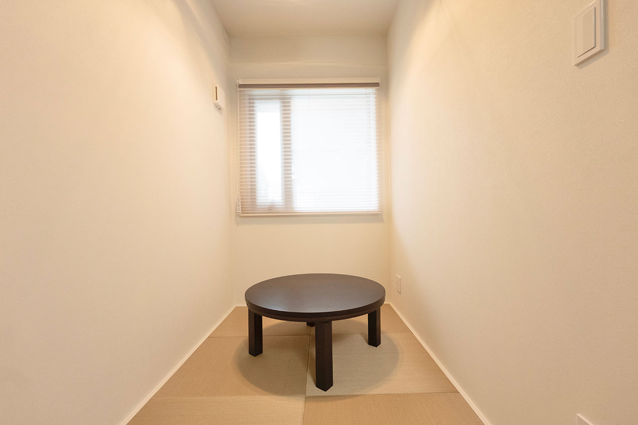 グランレブリー 【向日市/1500～1999万円/シンプルモダン×勾配天井】空間を最大限に活かし、開放感を楽しむ工夫が満載の建築実例画像4