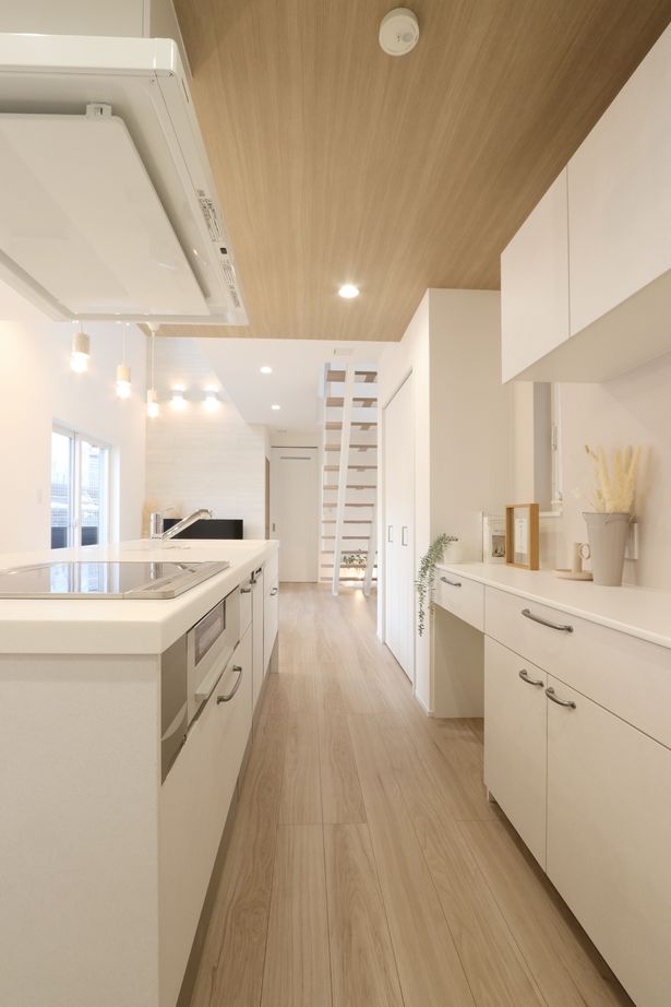 グランレブリー 【長岡京市/2000万円台/ナチュラルスタイル×吹き抜け・図面あり】狭小地を感じさせない家の建築実例画像3