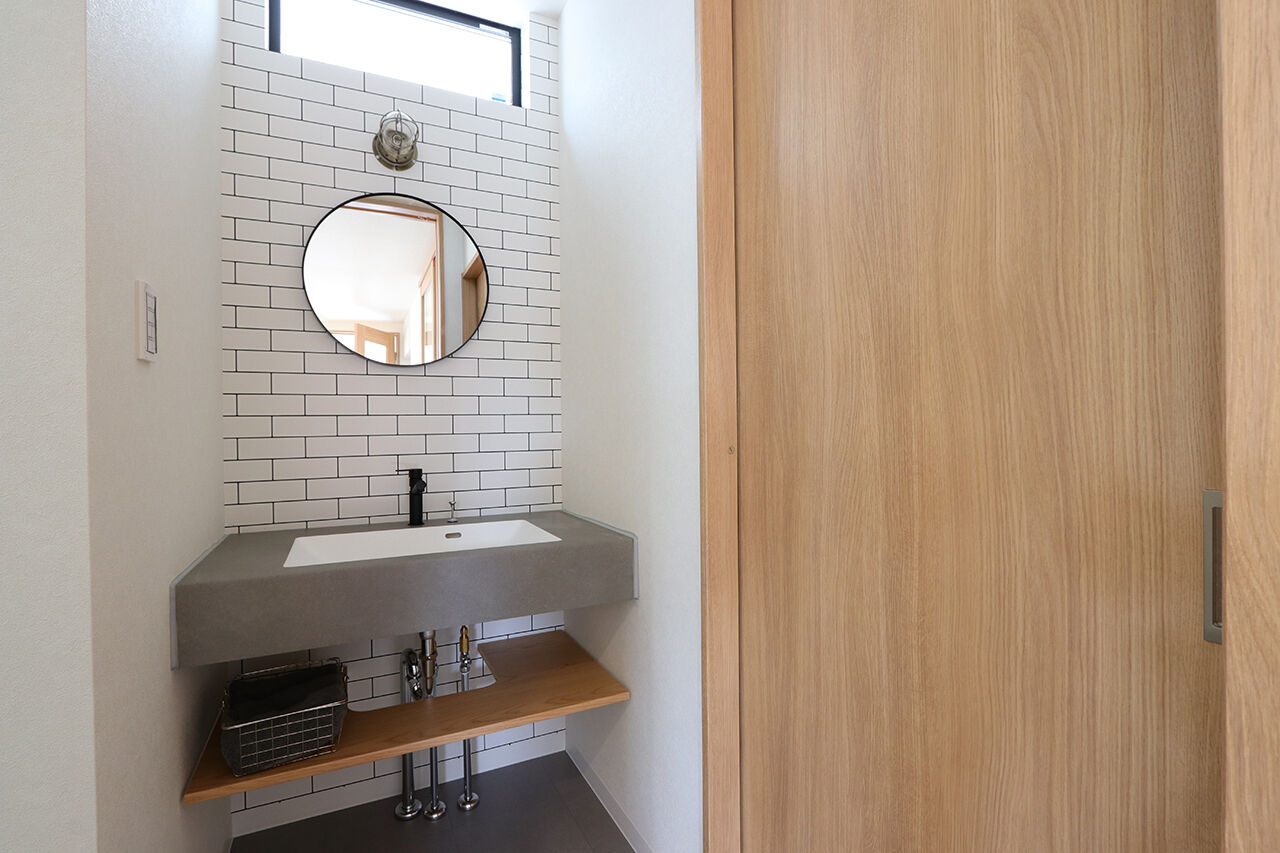 グランレブリー 【京都府京都市/1000万円台後半】ナチュラルカラーと木のぬくもり。くつろぎとあそびのある暮らしの建築実例画像7