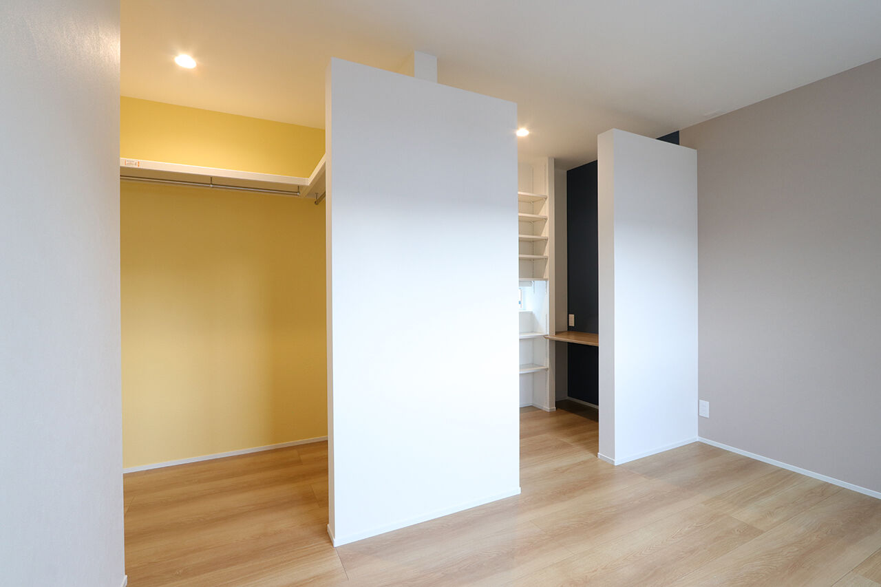 グランレブリー 【滋賀県/1000万円台後半/吹き抜け/間取り図有】吹き抜けの開放感と木目の温もりが広がる、心地よい住まいの建築実例画像4