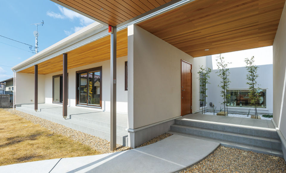 ヒノケン 【中庭のある家】性能とデザインを両立した中庭を囲む回廊型プランの建築実例画像2