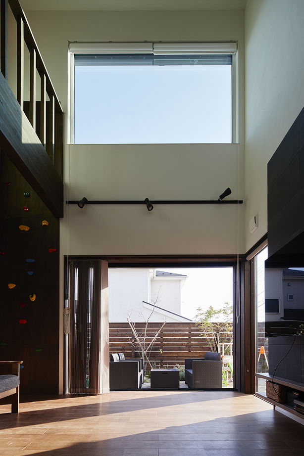 ヒノケン 【ボルダリングウォール×ZEHの住まい】子どもたちがのびのびと身体を動かして遊べる家の建築実例画像5