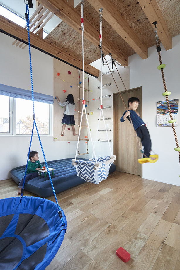 ヒノケン 【ボルダリングウォール×ZEHの住まい】子どもたちがのびのびと身体を動かして遊べる家の建築実例画像6