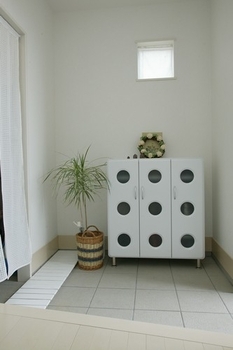 トヨタT&S建設 【愛知県/シンプル】打放しコンクリート壁の住まいを建てたくなったのは、ある物件を見かけたことからの建築実例画像3