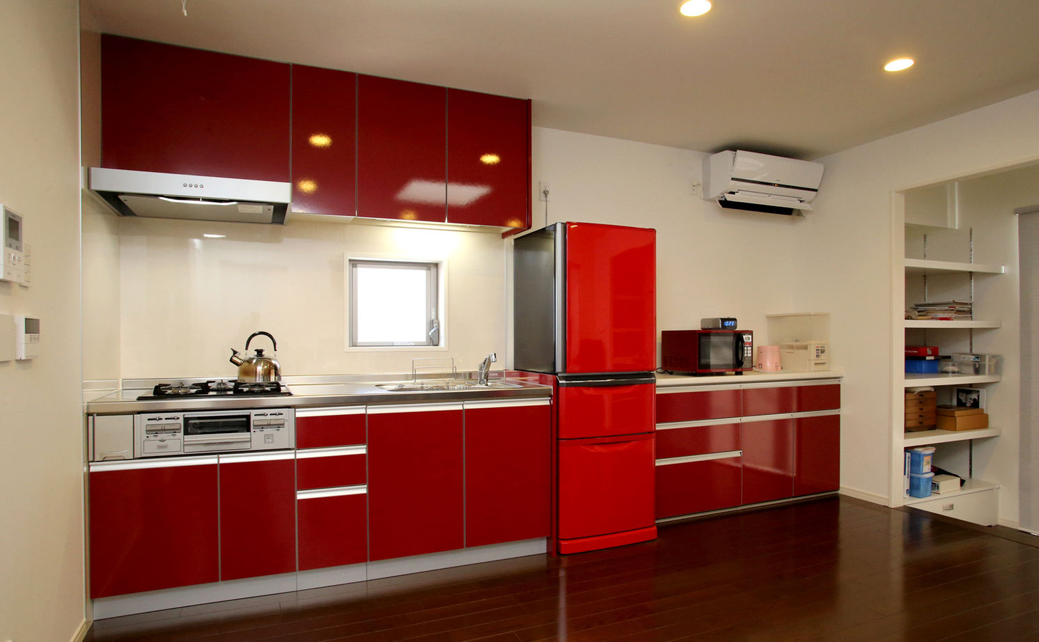 トヨタT&S建設 安城市/1000万円台/間取り｜趣味のスペースも収納もしっかり確保。敷地を有効活用したコンパクトな平屋の家の建築実例画像5