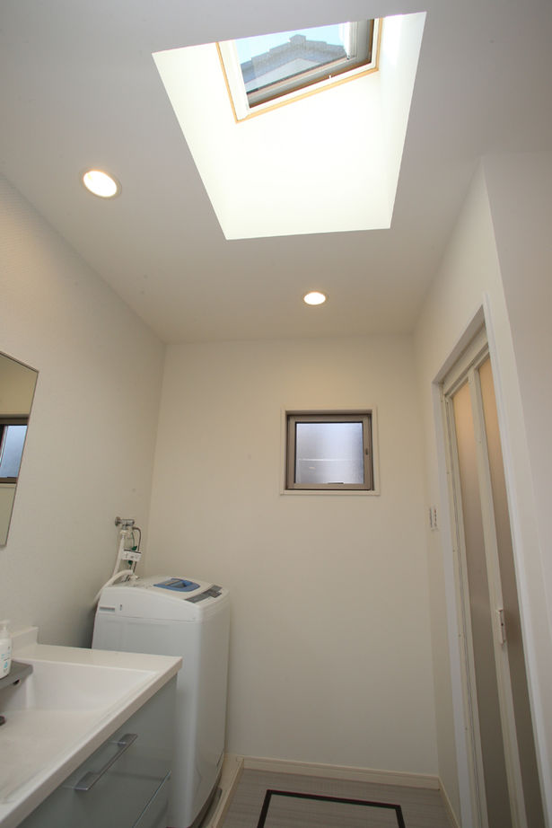 トヨタT&S建設 安城市/1000万円台/間取り｜趣味のスペースも収納もしっかり確保。敷地を有効活用したコンパクトな平屋の家の建築実例画像11