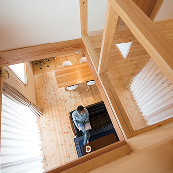 大和工務店 【2000万円台｜間取り図有】長い軒が西日を遮る快適さ。木の香りが心地いい片流れ屋根のシンプルな家の建築実例画像5