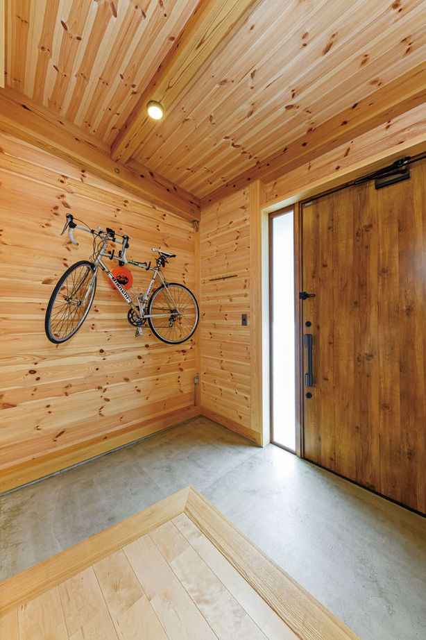 大和工務店 【2000万円台×ガレージハウス×全館空調｜間取り図有】無垢×インダストリアルの平屋風で、アウトドア気分の建築実例画像6