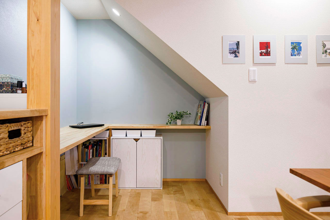 大和工務店 【2000万円台×35坪×収納｜間取り図有】開放的な間取りもW断熱で心地よく。家族の居場所たっぷりの白い家の建築実例画像4