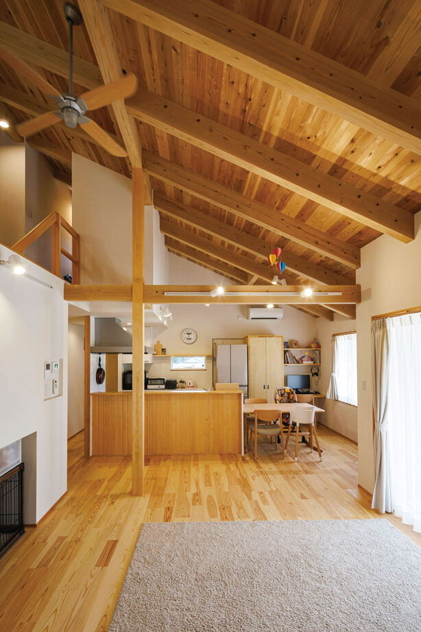 大和工務店 【2000万円台×平屋風×W断熱｜間取り図有】寒がりかつ光熱費が気になるから、性能優先。無垢材も心地いいの建築実例画像2