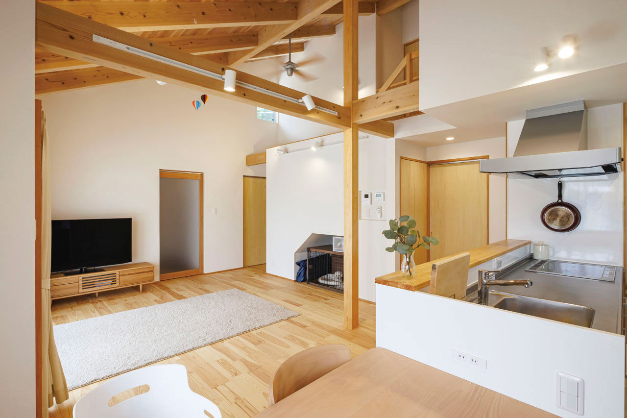 大和工務店 【2000万円台×平屋風×W断熱｜間取り図有】寒がりかつ光熱費が気になるから、性能優先。無垢材も心地いいの建築実例画像4