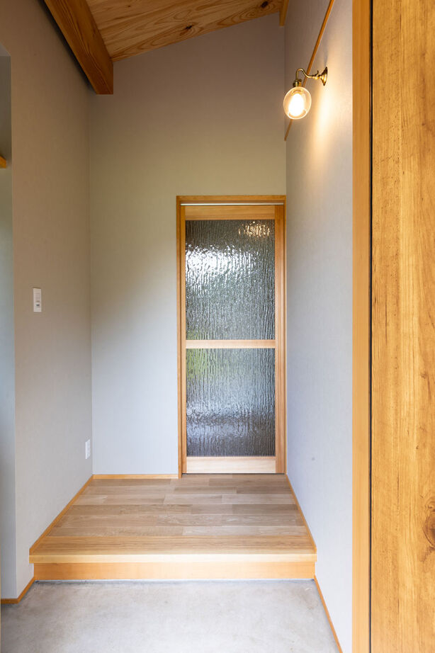 大和工務店 【2000万円台×平屋風×W断熱｜間取り図有】緑景に溶け合う木の家。開放感に満ちた33坪で5人家族がのびのびの建築実例画像10