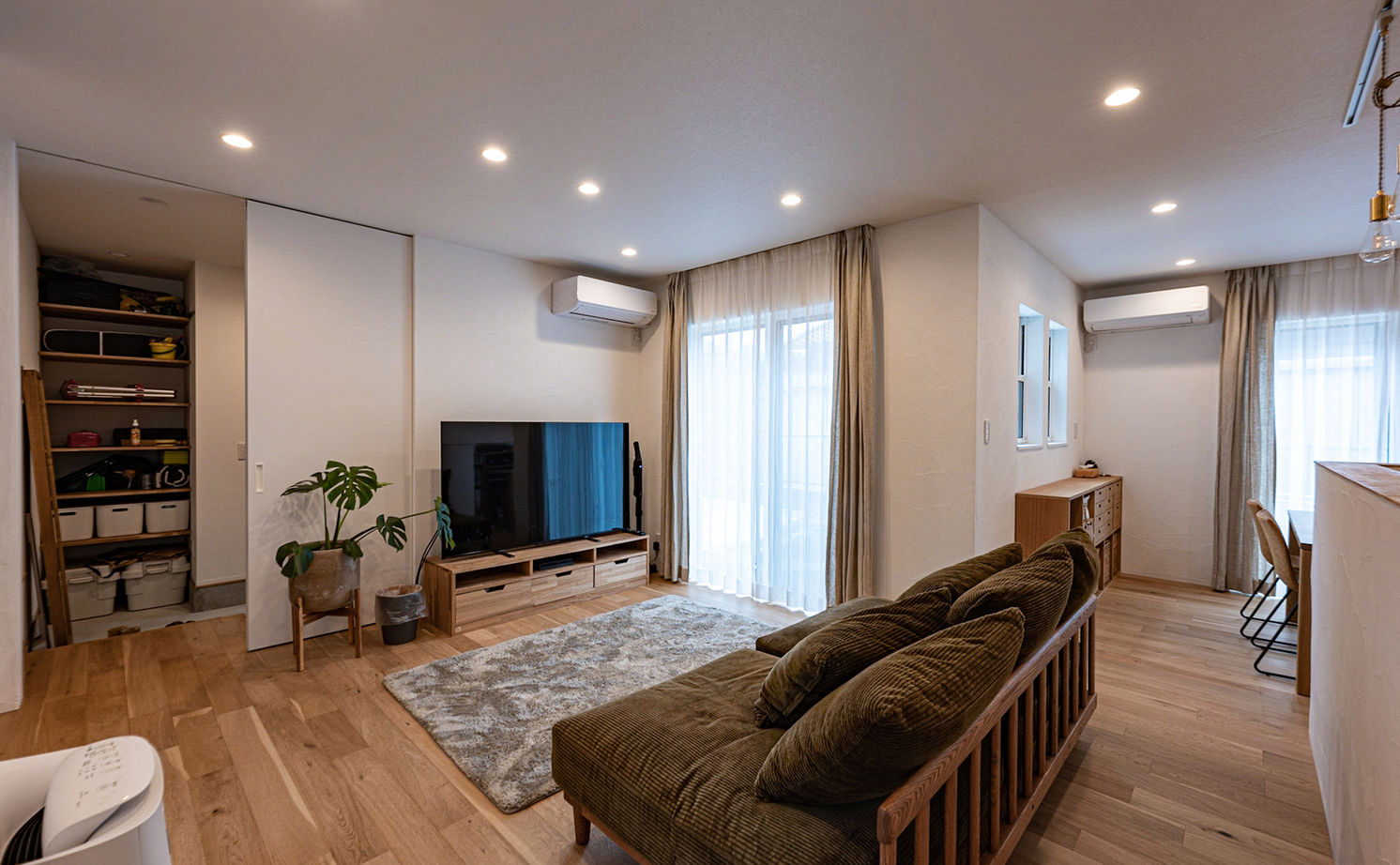 KITOKITO HOME&LIFE 【河内長野市｜2000万円台｜30坪台｜自然素材】おうち時間を楽しむDJブースのあるナチュラルな家の建築実例画像5