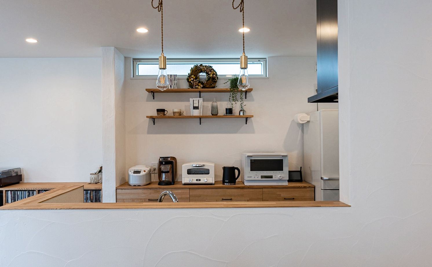 KITOKITO HOME&LIFE 【河内長野市｜2000万円台｜30坪台｜自然素材】おうち時間を楽しむDJブースのあるナチュラルな家の建築実例画像8