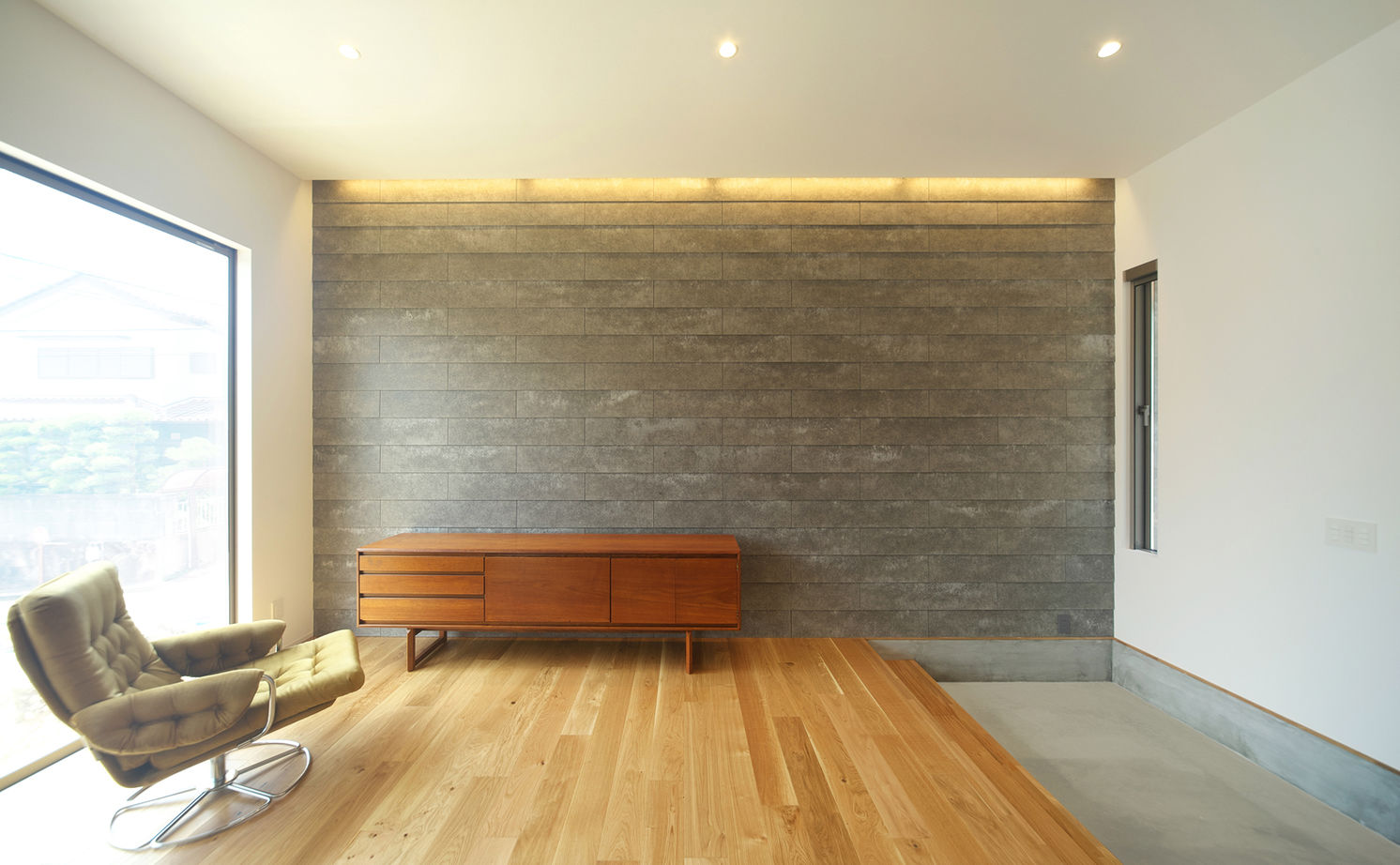 KITOKITO HOME&LIFE 【生駒市｜2000万円台｜30坪台｜建築家】家族それぞれに居心地のいい場所がある、スキップフロアの家の建築実例画像4