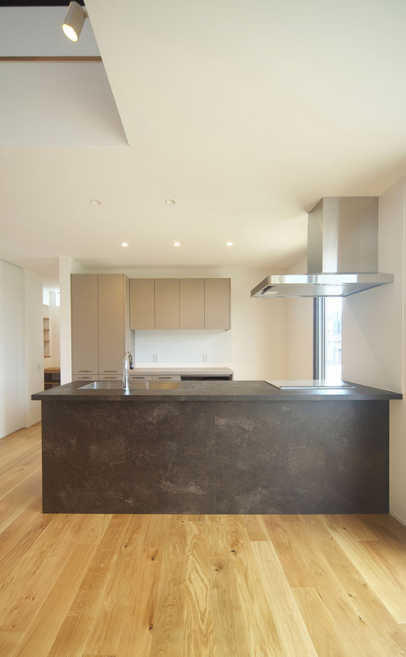 KITOKITO HOME&LIFE 【生駒市｜2000万円台｜30坪台｜建築家】家族それぞれに居心地のいい場所がある、スキップフロアの家の建築実例画像9