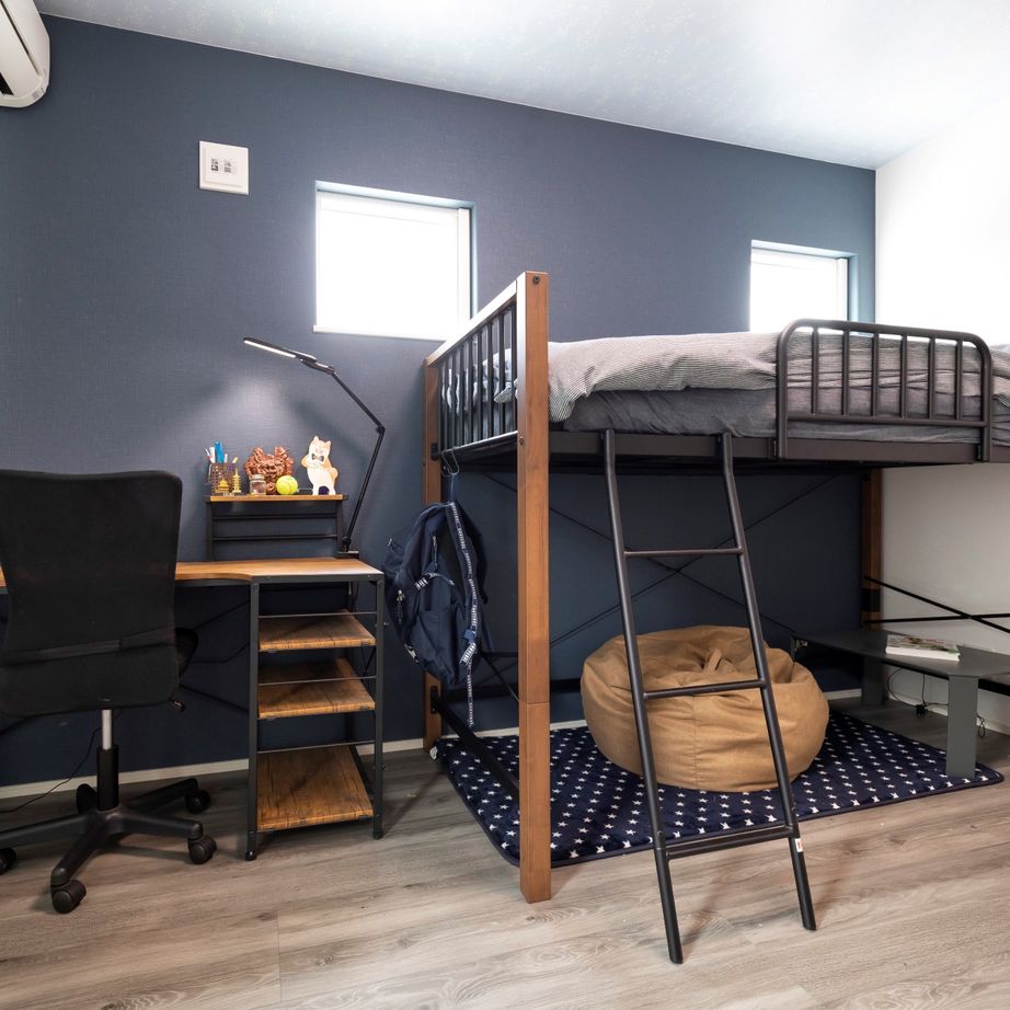 結城建設 【赤穂市】家族が集まる一段下がったピットリビングの家。カッコいいデザインに家事ラク動線で心地よいの建築実例画像5