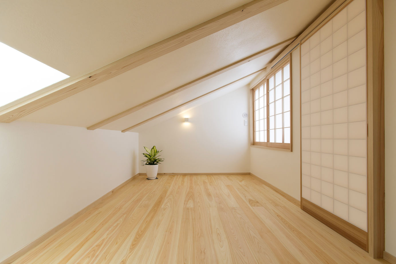 みのり建築舎 自然の中で環境にも家計にも優しい省エネな住まいで子育ても暮らしも楽しむ平屋の家の建築実例画像7