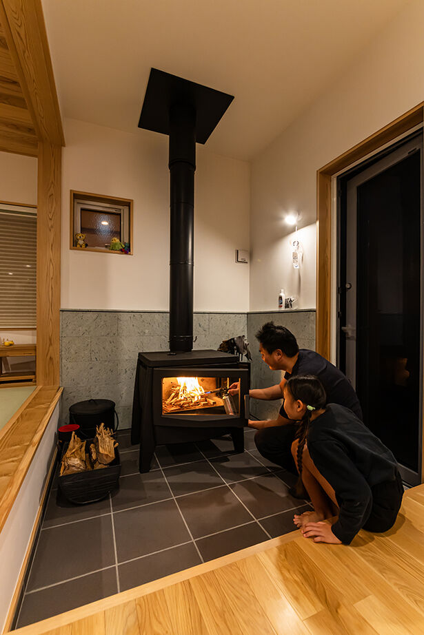 みのり建築舎 【薪ストーブ／吹抜／間取図】薪ストーブや菜園、BBQ など、豊かな自然の中で思い描いていた暮らしを楽しむの建築実例画像5