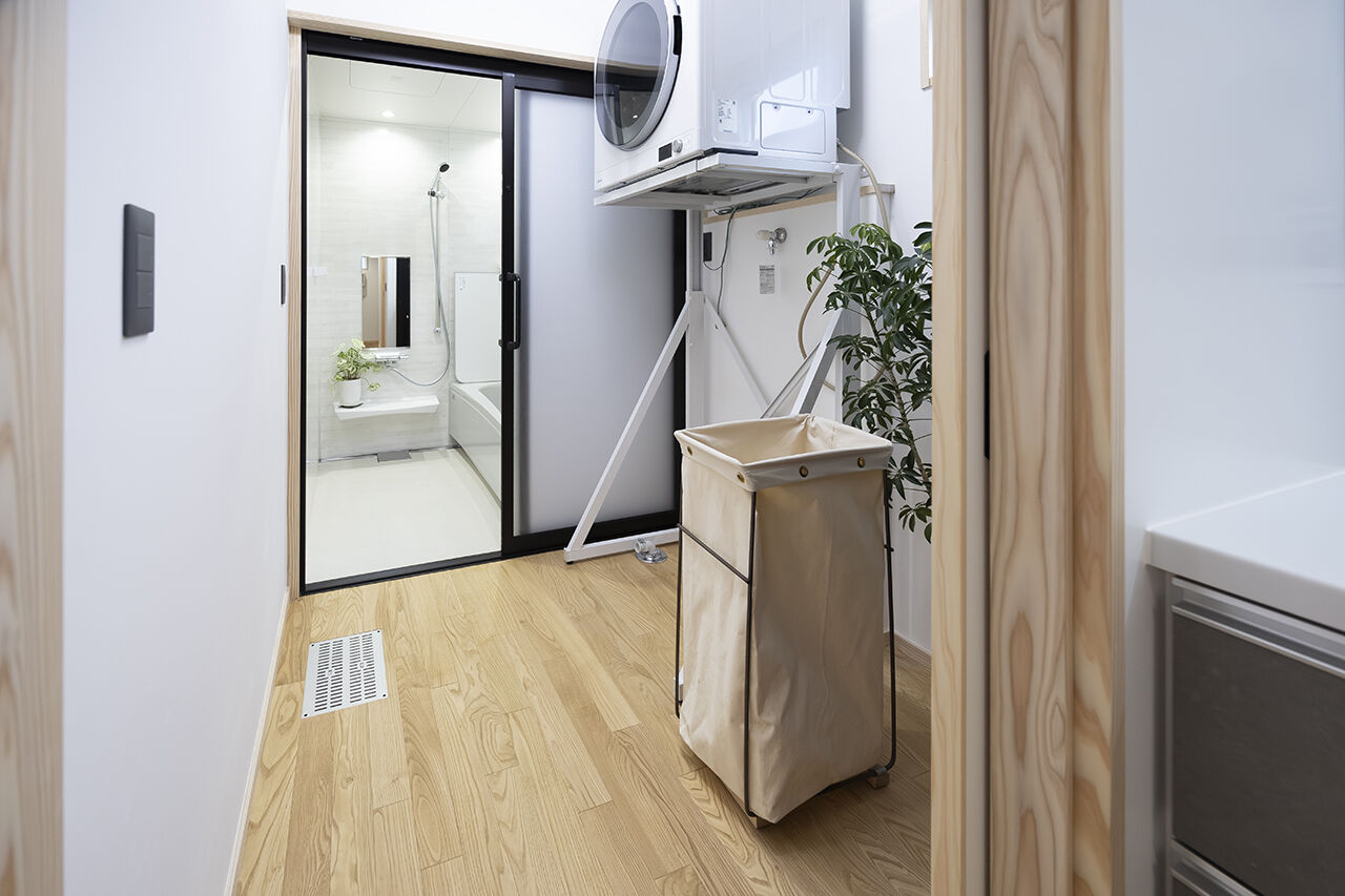 みのり建築舎 【2000万円～2499万円/吹抜/ロフト/間取図】花火も、遊びも、暮らしも楽しむ。4層構造で広がる家族の時間の建築実例画像8