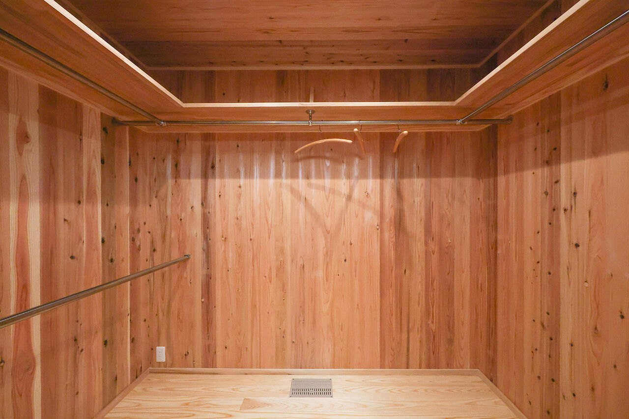 みのり建築舎 【2000万円～2499万円／平屋／間取図】ネコちゃんも暮らしやすい、ビルトインガレージのある平屋の建築実例画像8