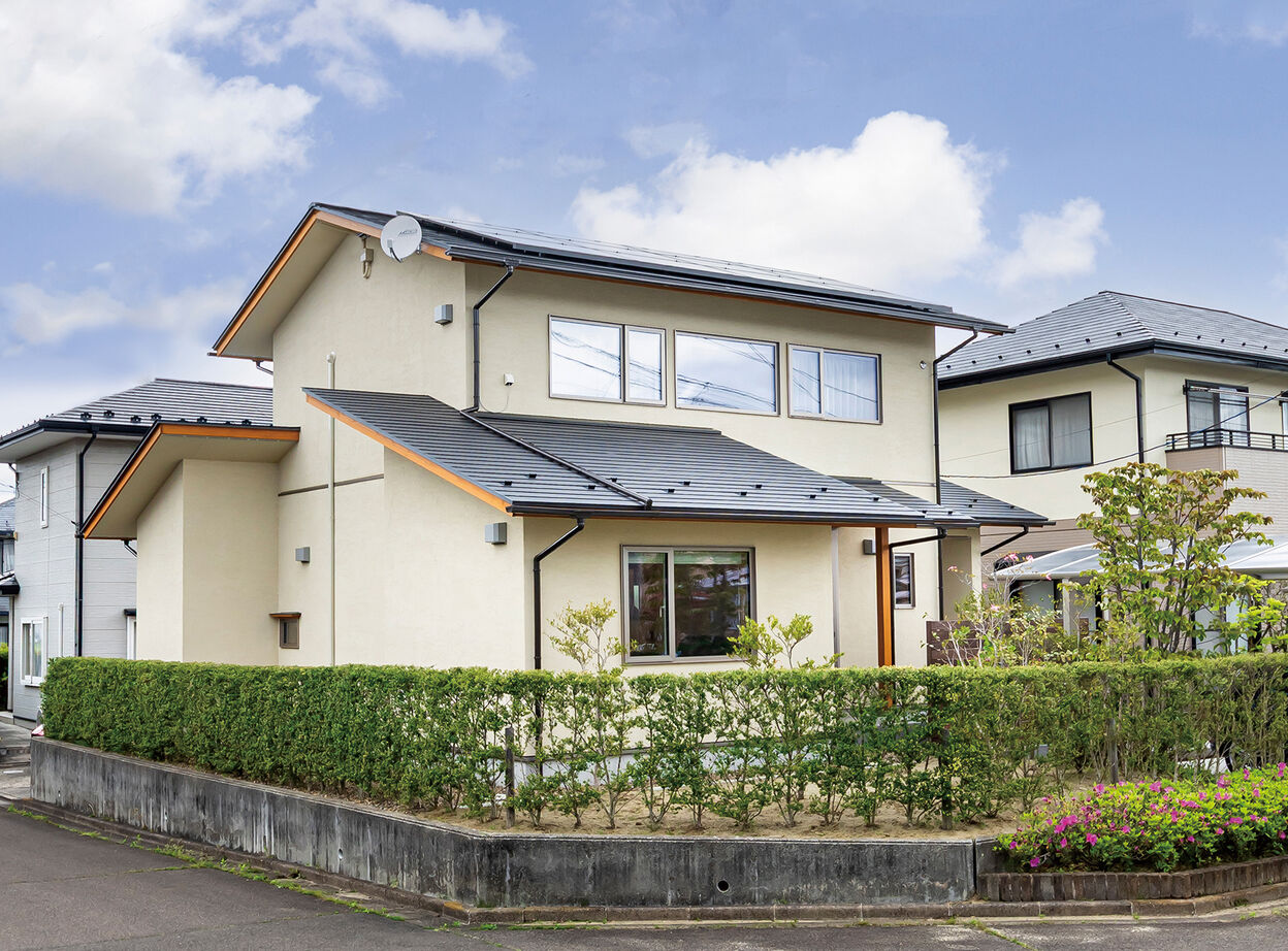 みのり建築舎 【2000万円～2499万円／ZEH／自然素材／吹抜／間取図】家族で音楽を楽しみ、読書に没頭する心地よい木の家の建築実例画像2