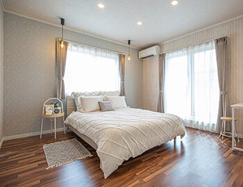 アイフルホーム/シリウスEHC 【2000万円～2499万円／32.5坪／4LDK】ウォークスルー土間収納を備えたシャビーシックなデザインの家の建築実例画像4