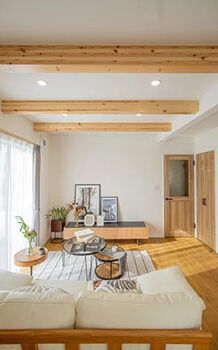 アイフルホーム/シリウスEHC 【2000万円～2499万円／32.5坪／4LDK】動線と収納を工夫し、使いやすさにこだわったナチュラルスタイルの家の建築実例画像3