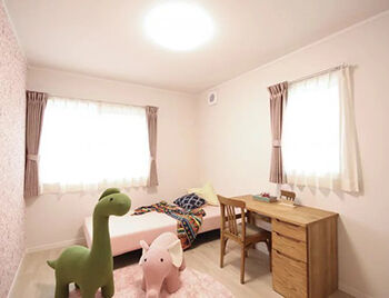 アイフルホーム/シリウスEHC 【1500万円～1999万円／30坪／3LDK】木のぬくもりたっぷり！北欧風ワントーンデザインの家の建築実例画像9