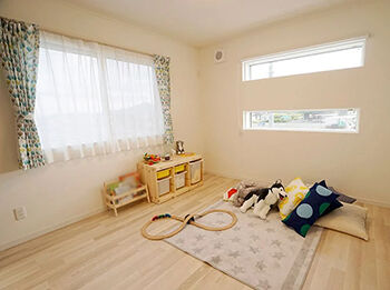 アイフルホーム/シリウスEHC 【1500万円～1999万円／26.5坪／3LDK】コンパクトさを感じさせない、広く明るいリビングのある家の建築実例画像5