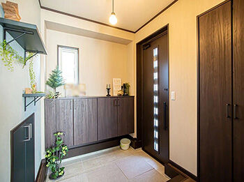 アイフルホーム/シリウスEHC 【2000万円～2499万円／30坪／4LDK】リビング階段、オープンLDK。家族とのふれあいを大切にする家の建築実例画像5