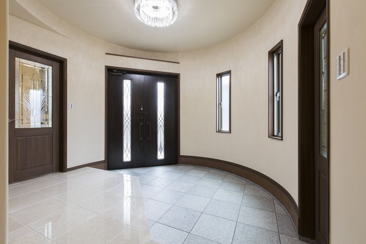 こころ建築設計 ２つの半円の塔が住まいに斬新なデザインと空間をもたらす、個性あふれる住まいの建築実例画像4